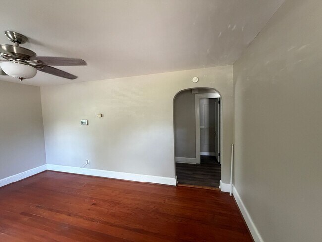 Foto del edificio - 2 Bed 1 Bath Home