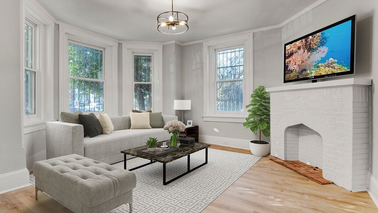Foto principal - Spacious 4-Bedroom, 2-Bathroom Apartment i...