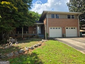 Building Photo - 1793 Cherry Valley Cir SE