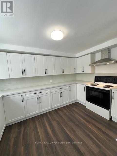 Photo du bâtiment - 3630 Mountjoy Rd