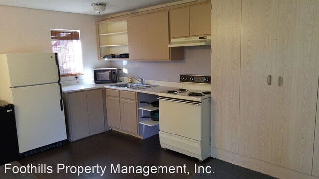 Building Photo - 1 br, 1 bath House - 410 Jordan Road #108