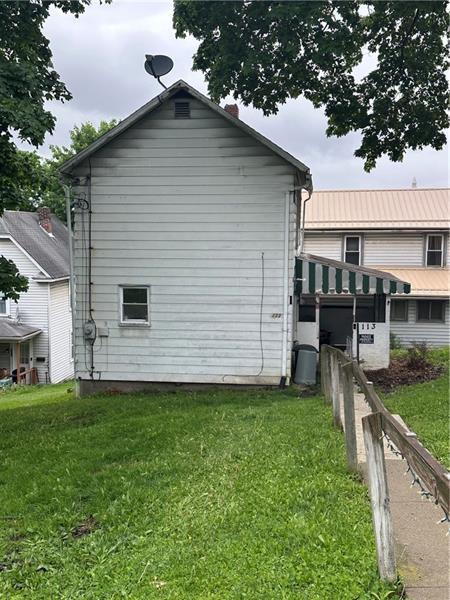 Building Photo - 113 Morton Ave