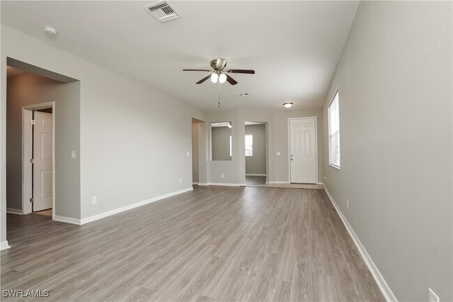 Foto del edificio - 210 NW 24th Ave