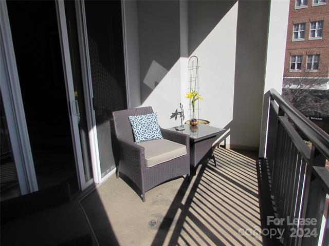 Foto del edificio - 4620 Piedmont Row Dr