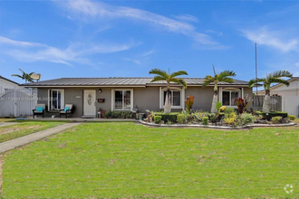 Building Photo - 5103 SW 128th Pl