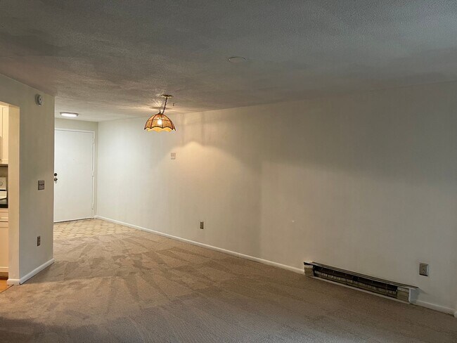 Foto del edificio - Multi Level One Bedroom Condo Near Blue Ba...
