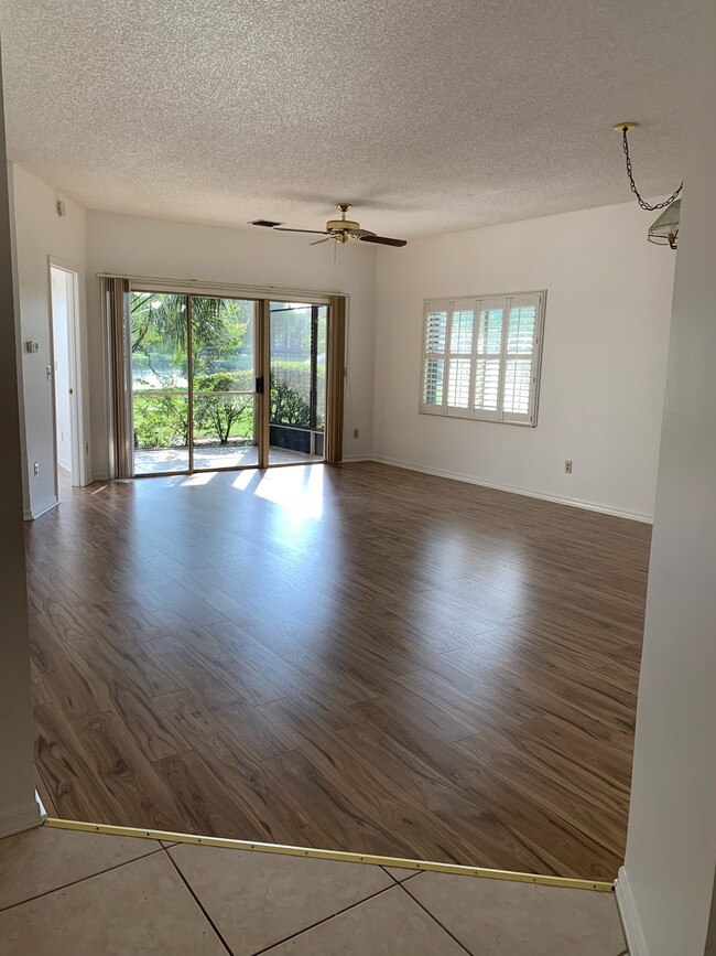 Lakefront Condo Laminate & Tile Floors throughout - 300 New Waterford Pl