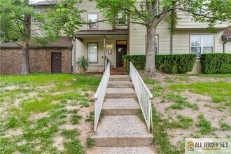 Building Photo - 3113 Cypress Ct