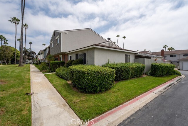 Building Photo - 8115 Woolburn Dr