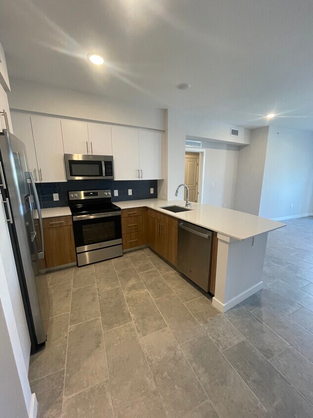 529 Sidney Ln Unit 4235, Fort Lauderdale, FL 33312 Condo for Rent in