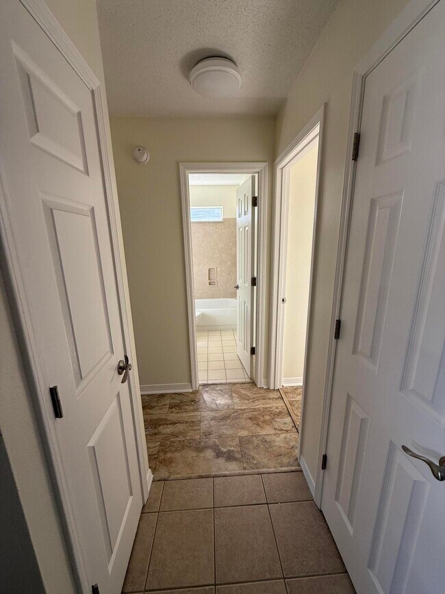 Foto del edificio - 99 Opp Blvd NE