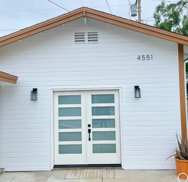 Modern front entrance - 4553 Central Ave