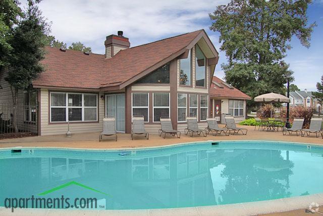 Pool - Woodbriar Apartment Homes