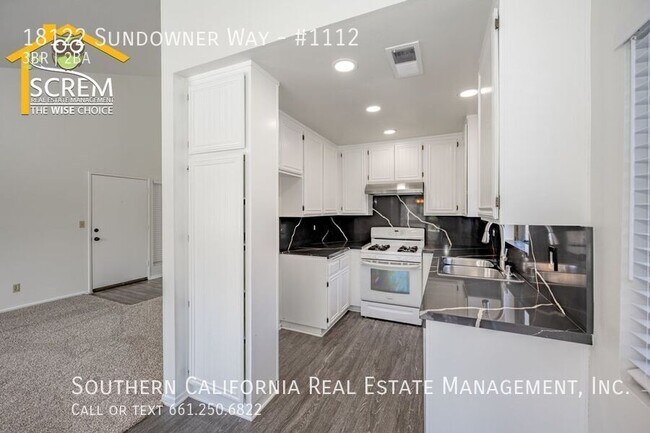 Building Photo - 18122 Sundowner Way