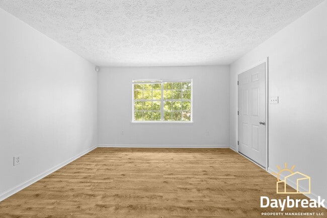 Building Photo - 10913 Queen Ann Ct
