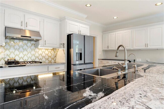 Foto del edificio - 5360 Northwater Way