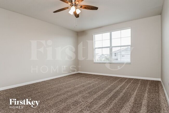 Foto del edificio - 17205 Beach Buttercup Pl