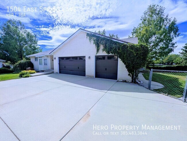 Foto del edificio - 1504 Spring Ln