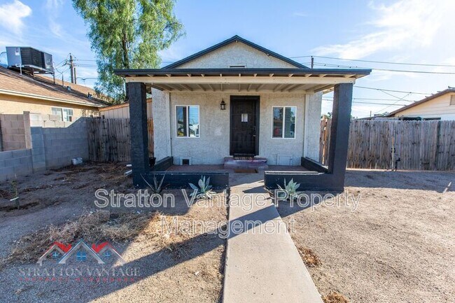 Foto del edificio - 1145 E 5th St