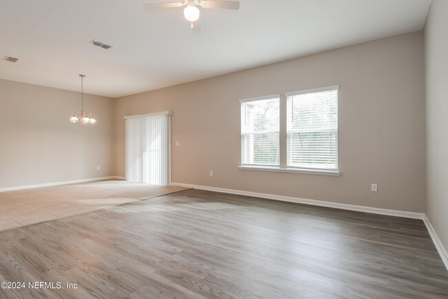 Building Photo - 5360 Preston Bentley Dr