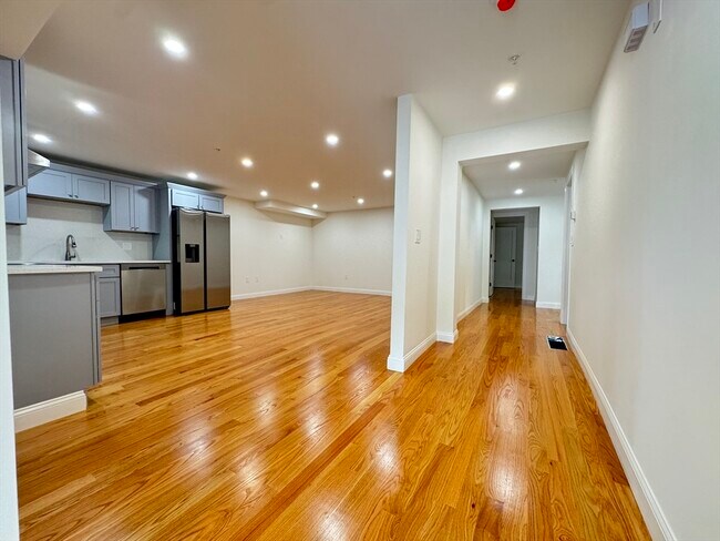 Foto del edificio - 298 Washington St