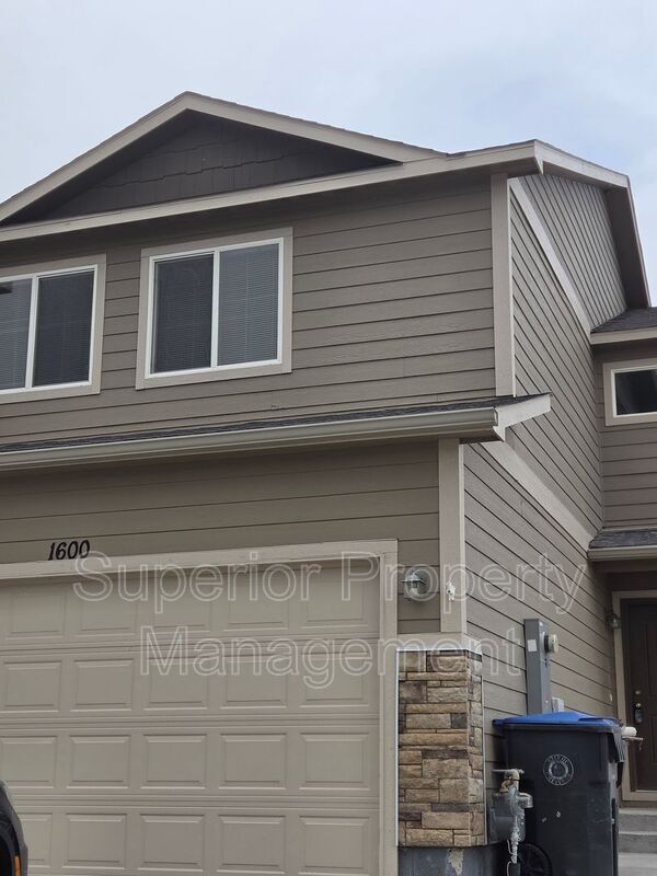 Building Photo - 1600 Richard Martin Dr