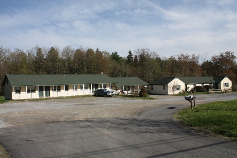 Primary Photo - 2136-2140 Route 44