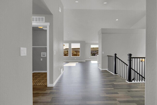 Foto del edificio - 15782 Lake Mist Dr