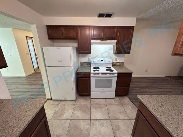 Foto del edificio - 509 SE 15th St