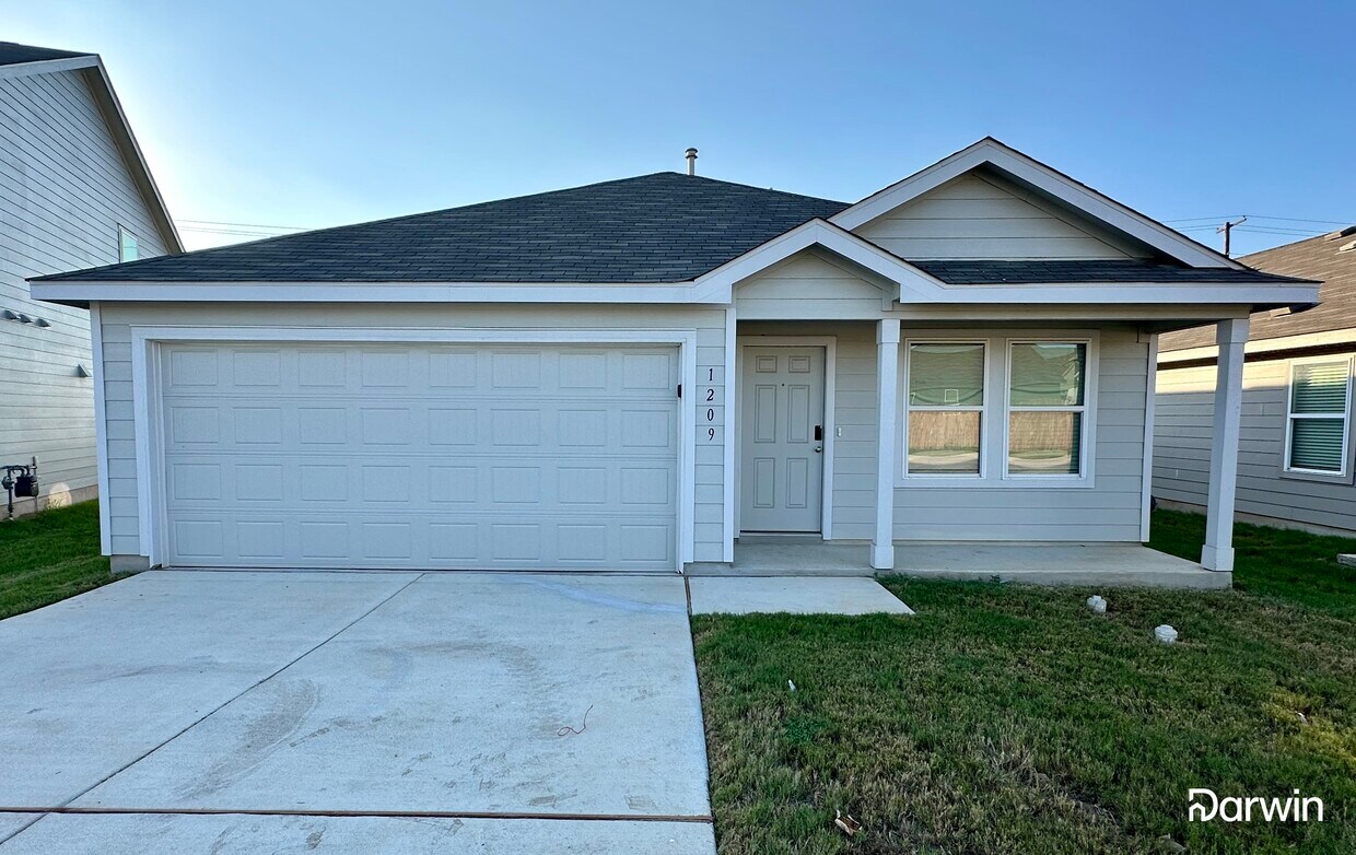 Primary Photo - 1209 Donaire Ln