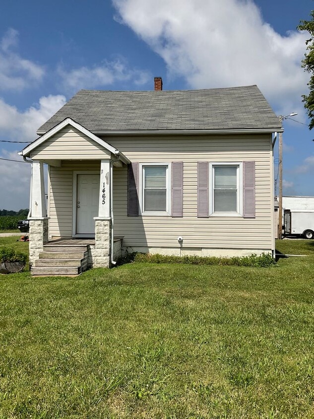 Primary Photo - 1465 N 6th St