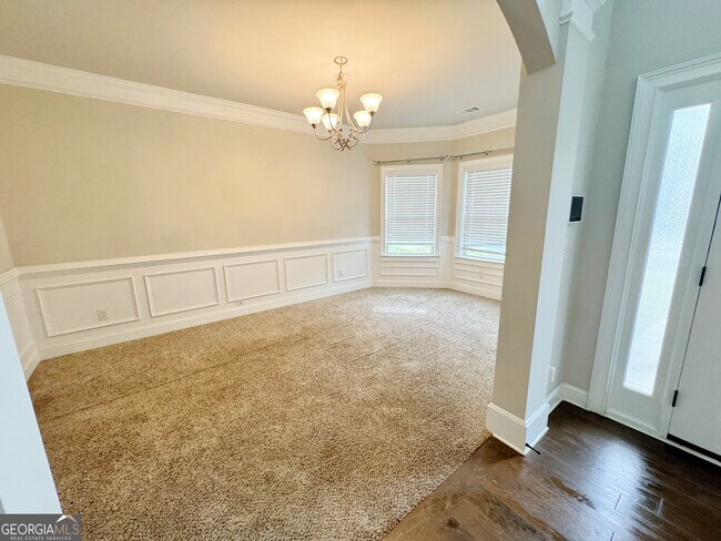 Foto del edificio - 732 Sanctuary Ln