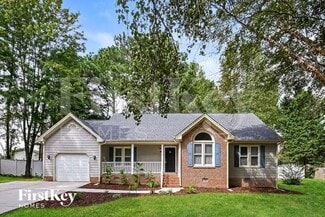 Building Photo - 905 Jacobean Ct