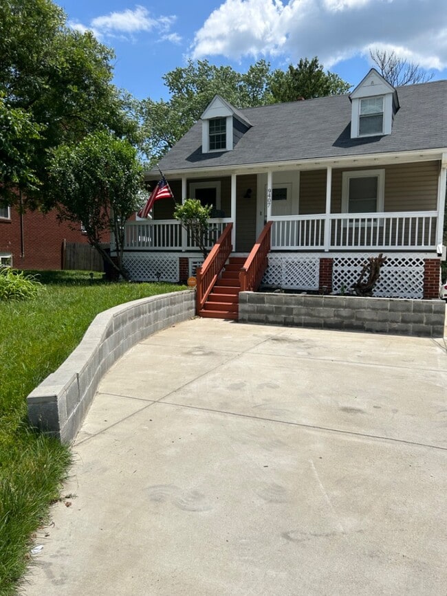 Photo - 9407 Colesville Rd Apartment