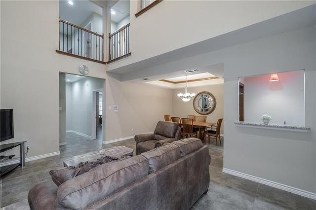 Building Photo - 3013 Jomar Dr