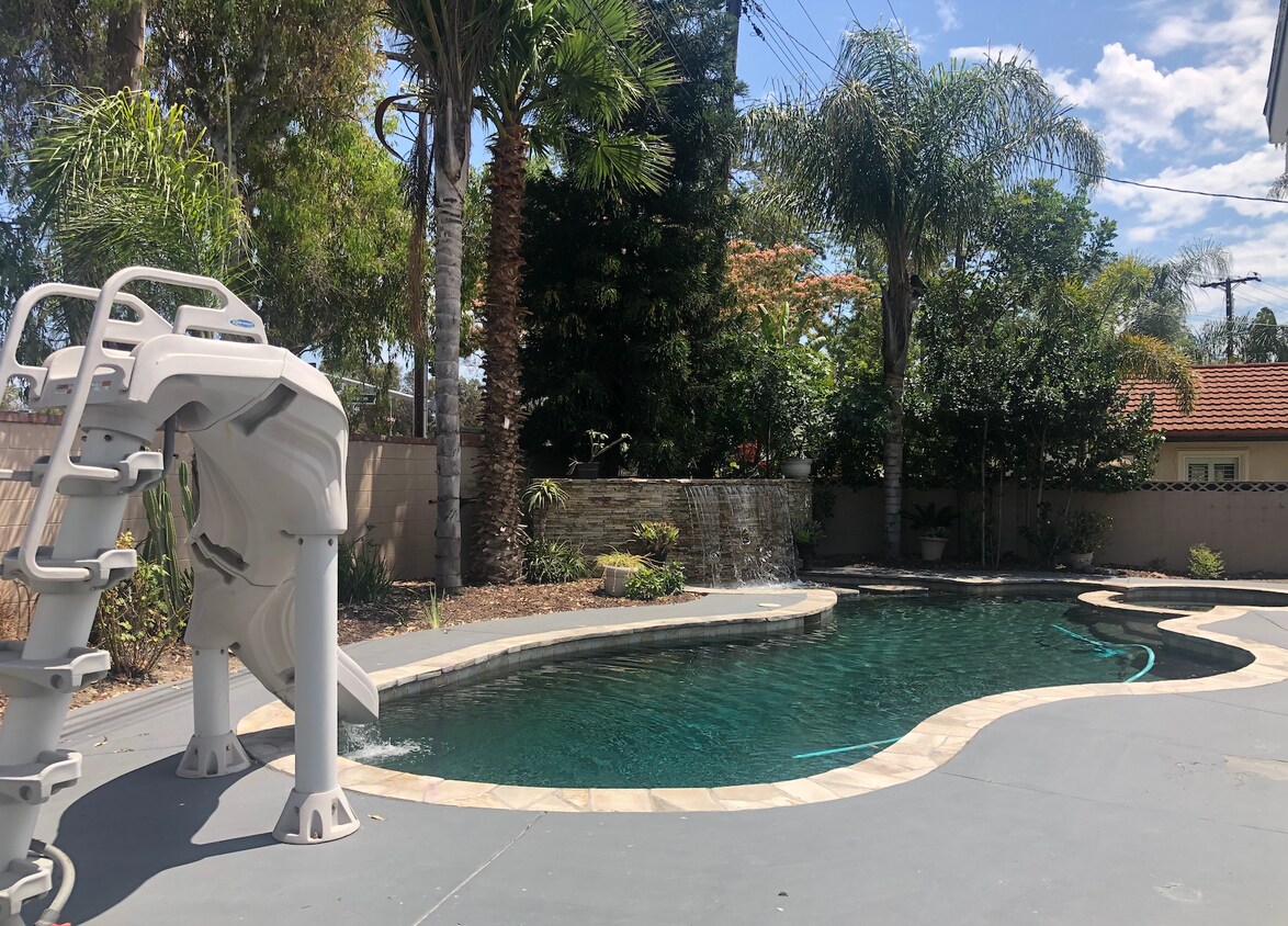 3402 Yellowtail Dr, Los Alamitos, CA 90720 House Rental in Los