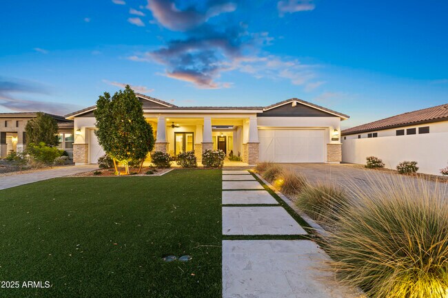 Foto del edificio - 10921 N Blakely St