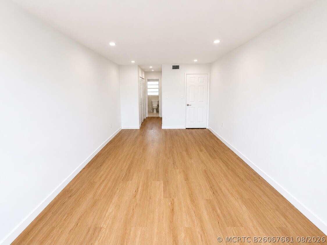 Foto del edificio - 7725 SW 86th St