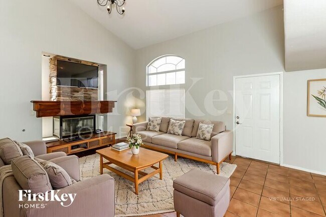 Foto del edificio - 8737 Raindrop Canyon Ave
