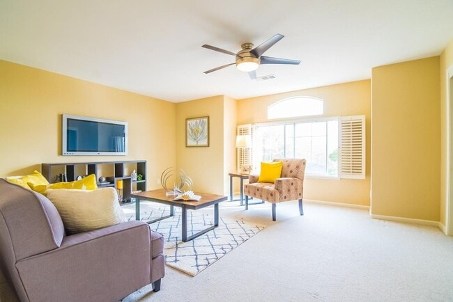 Building Photo - LUXURY RESIDENCE IN SILVERCREEK DETACHED S...