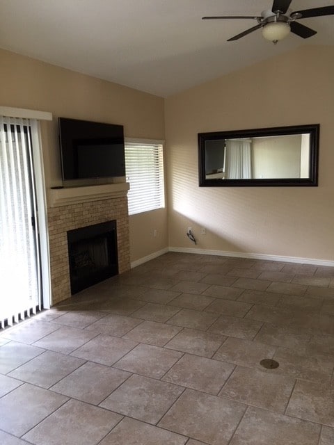 Foto del edificio - 15050 N Thompson Peak Pkwy