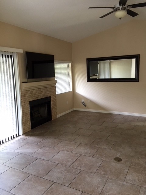 Great room - 15050 N Thompson Peak Pkwy