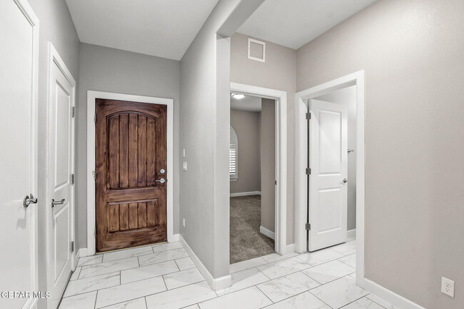 Building Photo - 3496 David Palacio Dr