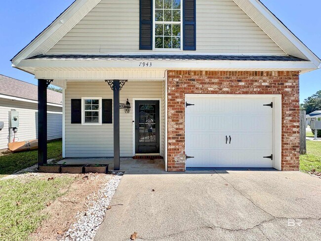 Foto del edificio - 7943 Audubon Dr