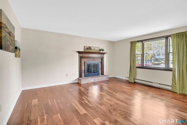 Foto del edificio - 61 Brandywine Ln