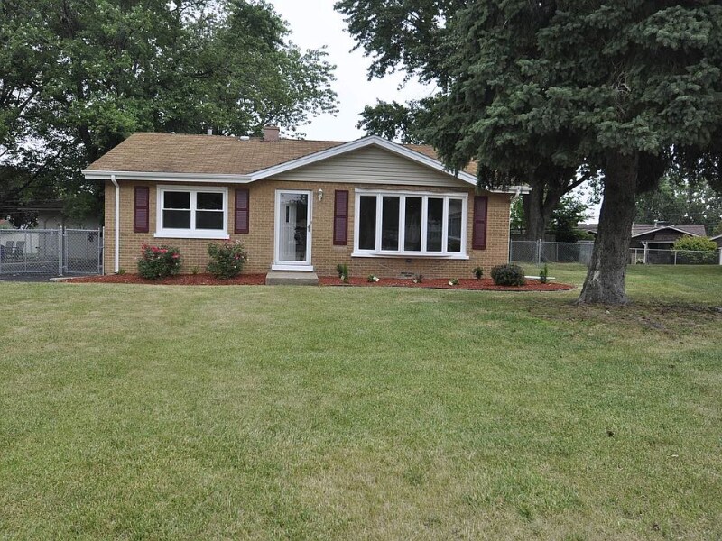 16103 Beth Ct, Oak Forest, IL 60452 House Rental in Oak Forest, IL