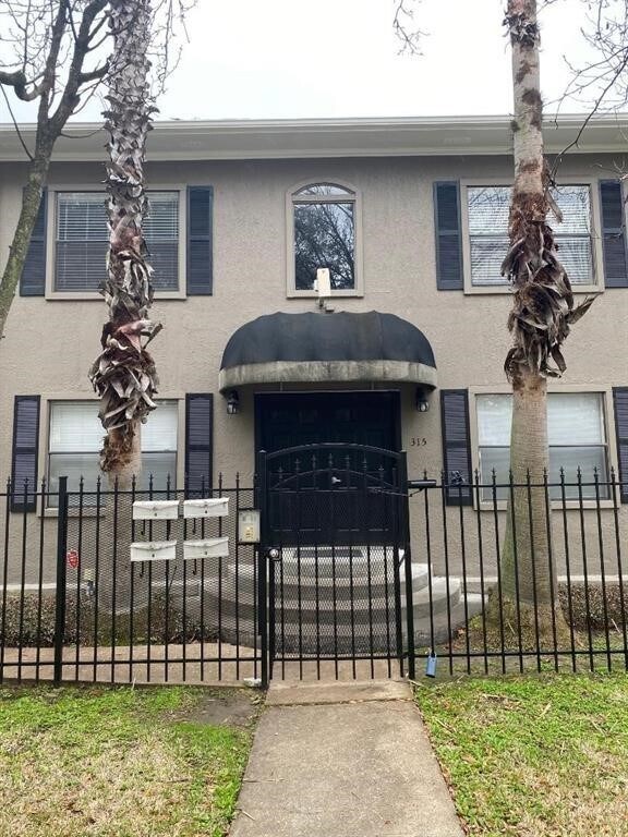 Building Photo - 315 Branard St