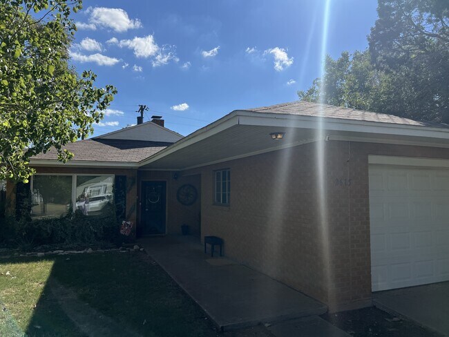 Foto del edificio - 2615 27th St