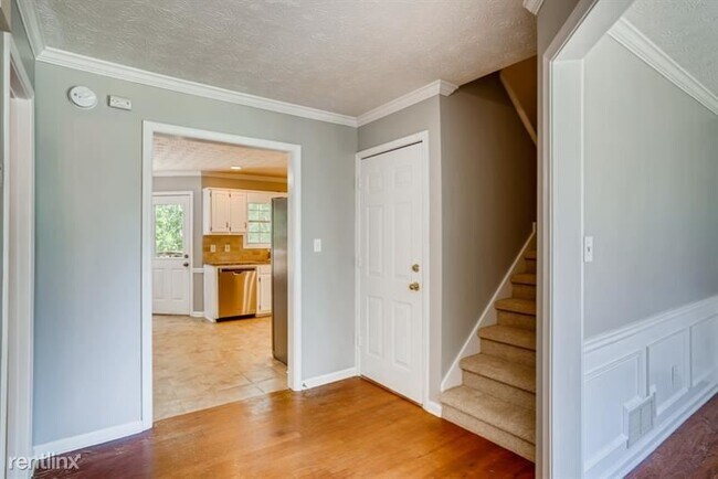 Building Photo - 4 br, 2.5 bath House - 3197 Fieldcrest Roa...