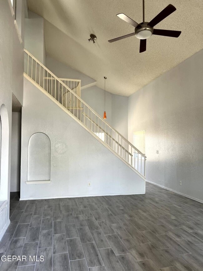 Foto del edificio - 3041 Jose Ortiz Ln